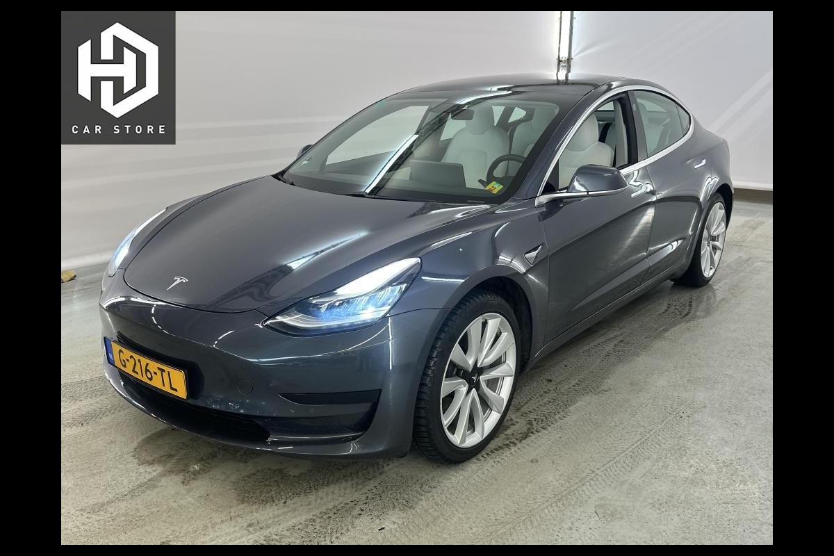 Tesla Model 3 Standard RWD Plus 60 kWh 88% SOH Autopilot 19 inch Tesla Model 3 Standard RWD Plus 60 kWh 88% SOH Autopilot 19 inch