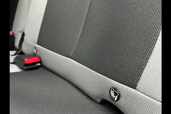 Toyota Aygo 1.0 VVT-i X-PLAY NAVI CAMERA SCHERM NL-AUTO