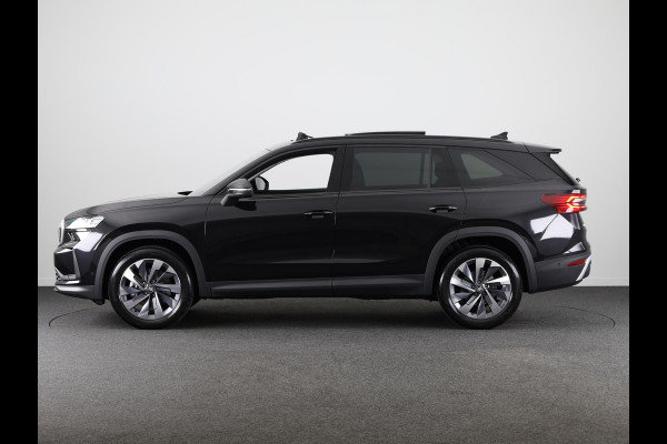 Škoda Kodiaq 1.5 TSI m-HEV Business Edition 7p. | 7 Persoons | Panoramadak | Leder zwart | Trekhaak wegklapbaar | Light & view pakket | Winter pakket | Head-up | Verwarmbare voorruit | Comfort pakket plus | 19 inch lichtmetalen velgen