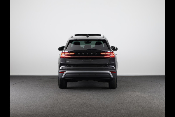 Škoda Kodiaq 1.5 TSI m-HEV Business Edition 7p. | 7 Persoons | Panoramadak | Leder zwart | Trekhaak wegklapbaar | Light & view pakket | Winter pakket | Head-up | Verwarmbare voorruit | Comfort pakket plus | 19 inch lichtmetalen velgen