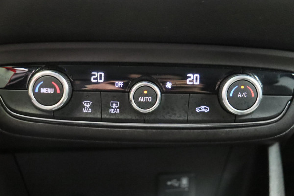Opel Crossland 1.2 Turbo Elegance Origineel NL Trekhaak Sport/stoelen Apple/Carplay