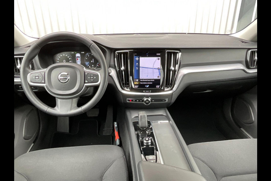Volvo V60 2.0 B3 Momentum Business