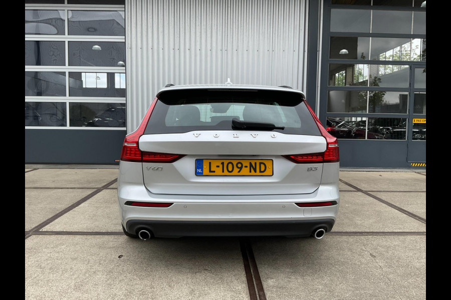 Volvo V60 2.0 B3 Momentum Business