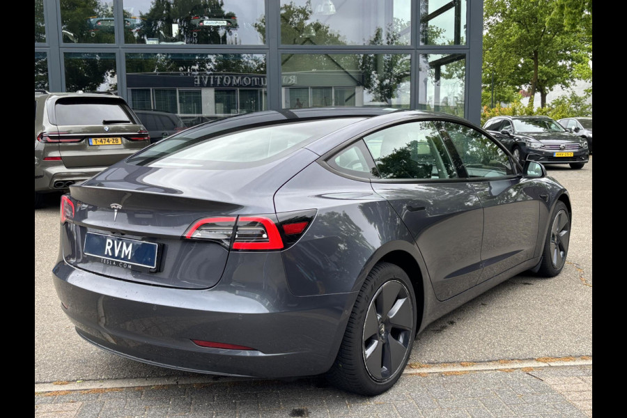 Tesla Model 3 Standard RWD Plus 60 kWh AUTOPILOT | LEDER | PANO