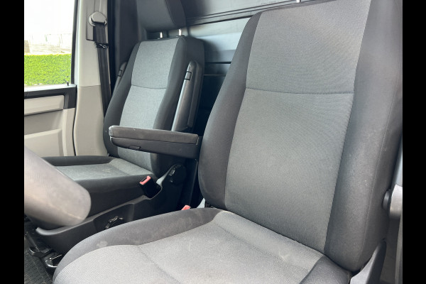 Volkswagen Transporter 2.0 TDI 102Pk L1 H1 Sortimo / Imperiaal