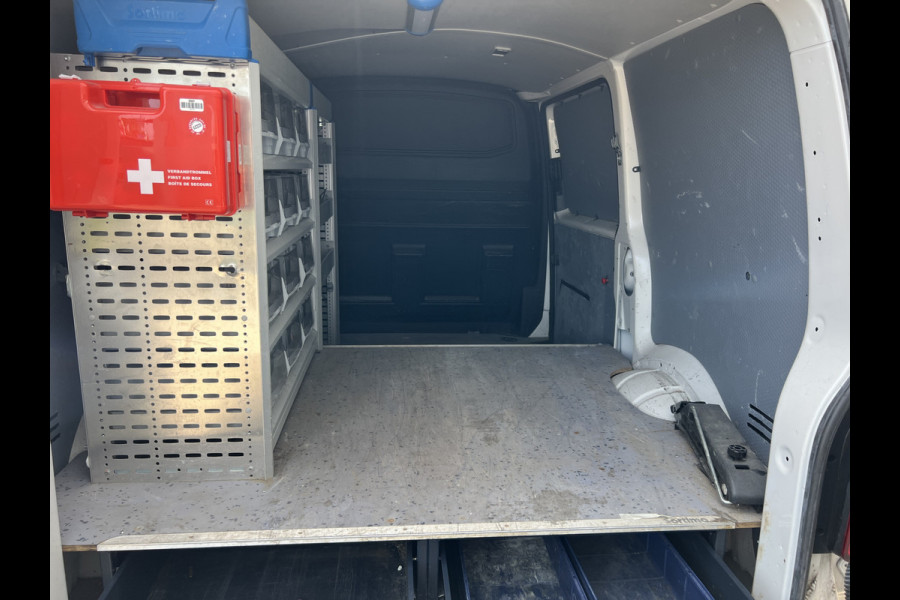 Volkswagen Transporter 2.0 TDI 102Pk L1 H1 Sortimo / Imperiaal