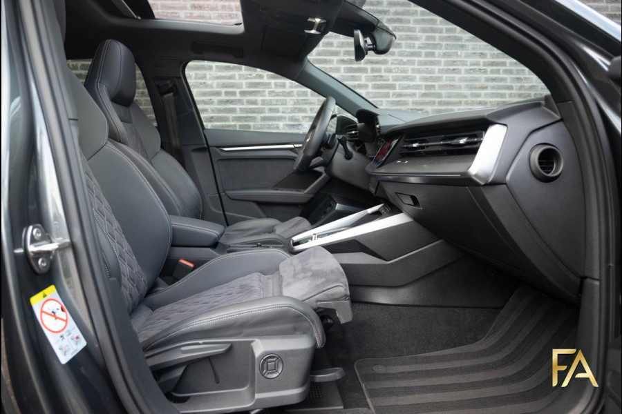 Audi A3 Sportback 45 TFSI e S Line Competition