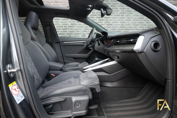 Audi A3 Sportback 45 TFSI e S Line Competition
