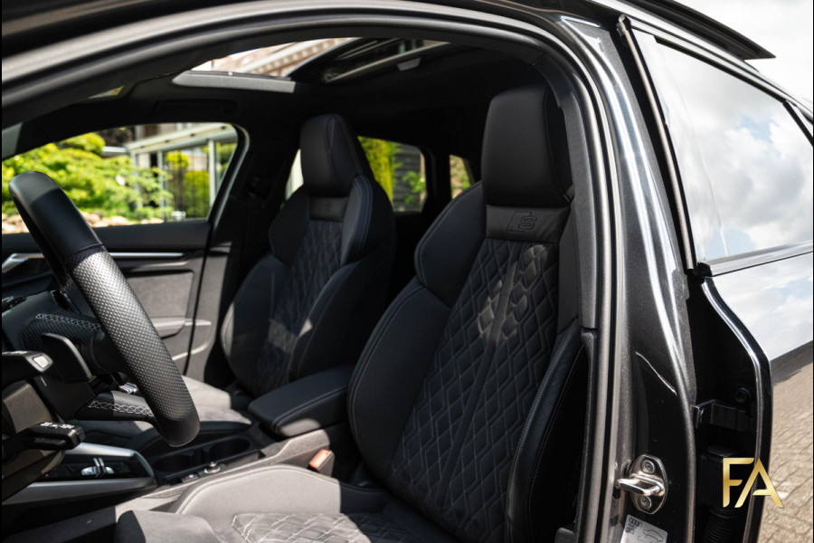 Audi A3 Sportback 45 TFSI e S Line Competition