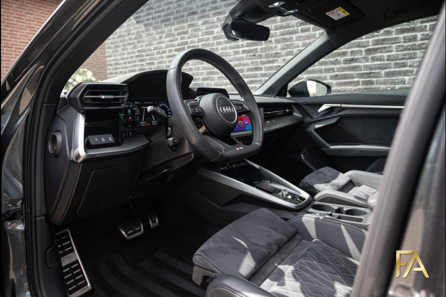 Audi A3 Sportback 45 TFSI e S Line Competition