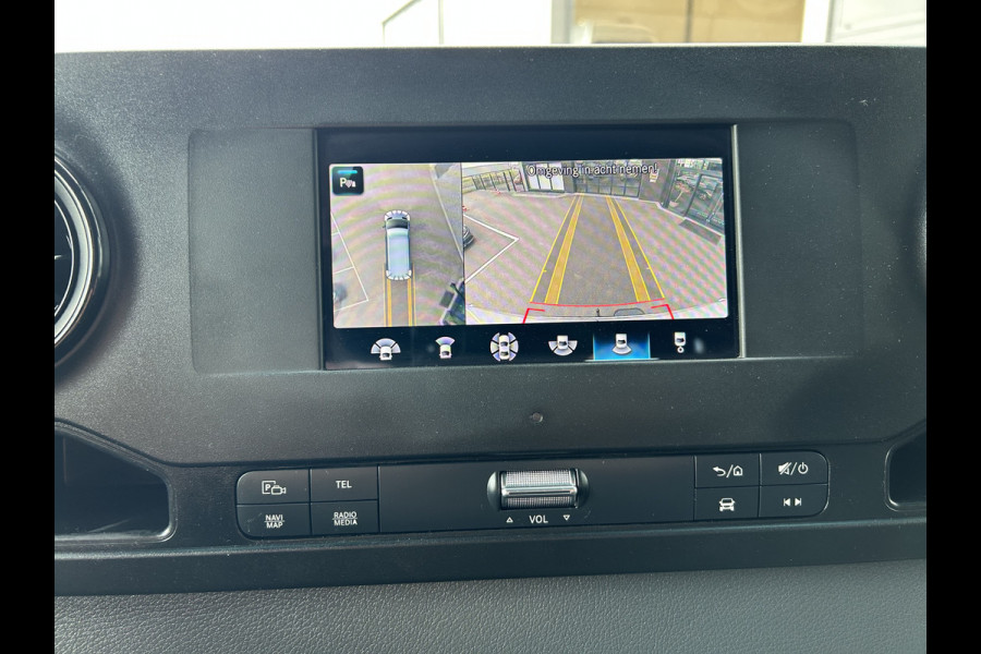 Mercedes-Benz Sprinter 319 CDI L2 H2 3.0 V6 / 3500KG Trekhaak / 360 Camera / MBUX / Navigatie / Cruise control / Airco / 270 Graden achterdeuren