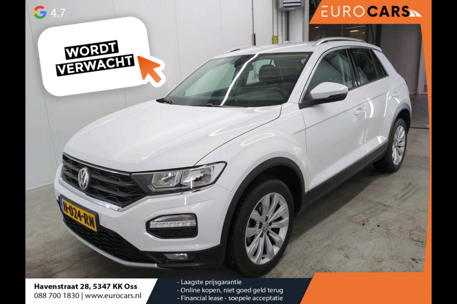 Volkswagen T-Roc 1.5 TSI 150pk Automaat Style Business Navigatie Lichtmetalen Velgen Airco Parkeer sensoren