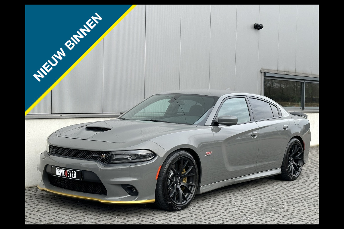 Dodge Charger SRT 6.4 Scatpack FULL NAVI CR CONTROL SPORTVELGEN LEDER Dodge Charger SRT 6.4 Scatpack FULL NAVI CR CONTROL SPORTVELGEN LEDER
