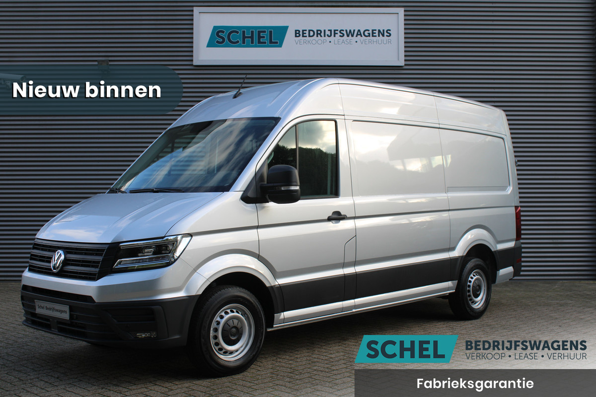 Volkswagen Crafter 35 2.0 TDI L3H3 177pk - LED koplampen - Navigatie - Geveerde stoel - Cruise - Camera - DAB - Parkeersensoren - Rijklaar Volkswagen Crafter 35 2.0 TDI L3H3 177pk - LED koplampen - Navigatie - Geveerde stoel - Cruise - Camera - DAB - Parkeersensoren - Rijklaar