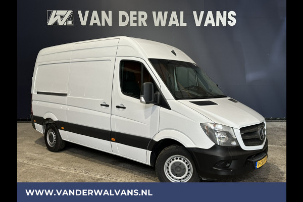 Mercedes-Benz Sprinter 316 CDI 164pk L2H2 Euro6 Airco | Omvormer | Camera | 2800kg Trekhaak Cruisecontrol, Chauffeursstoel