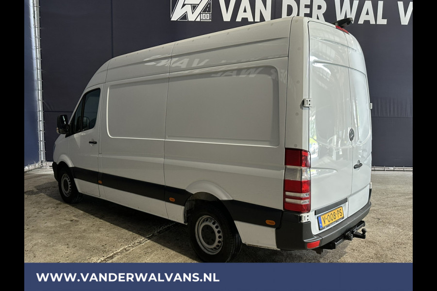 Mercedes-Benz Sprinter 316 CDI 164pk L2H2 Euro6 Airco | Omvormer | Camera | 2800kg Trekhaak Cruisecontrol, Chauffeursstoel