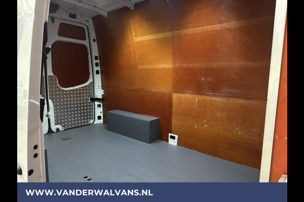 Mercedes-Benz Sprinter 316 CDI 164pk L2H2 Euro6 Airco | Omvormer | Camera | 2800kg Trekhaak Cruisecontrol, Chauffeursstoel