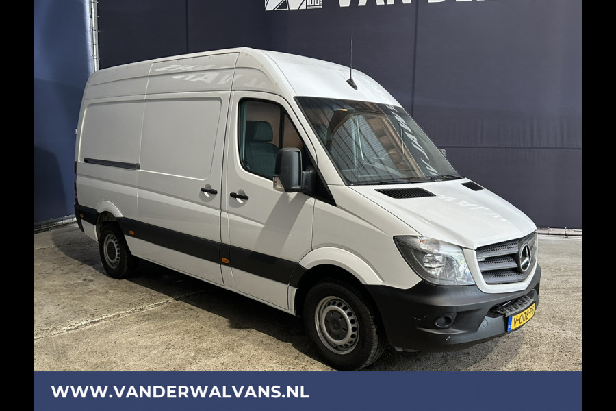 Mercedes-Benz Sprinter 316 CDI 164pk L2H2 Euro6 Airco | Omvormer | Camera | 2800kg Trekhaak Cruisecontrol, Chauffeursstoel