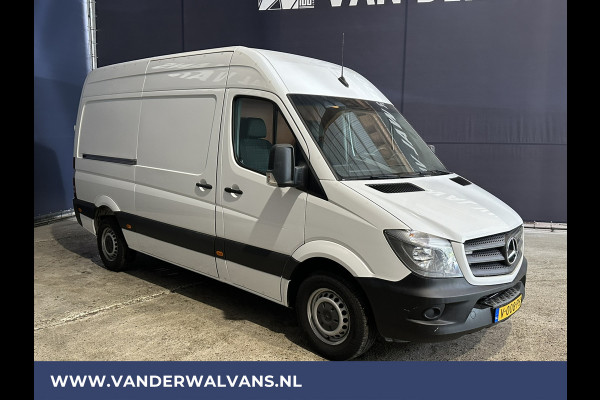 Mercedes-Benz Sprinter 316 CDI 164pk L2H2 Euro6 Airco | Omvormer | Camera | 2800kg Trekhaak Cruisecontrol, Chauffeursstoel
