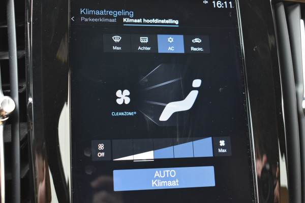 Volvo V90 T5 Automaat Momentum | Trekhaak | Blis | Keyless | Dealer onderhouden | Stoelverwarming |