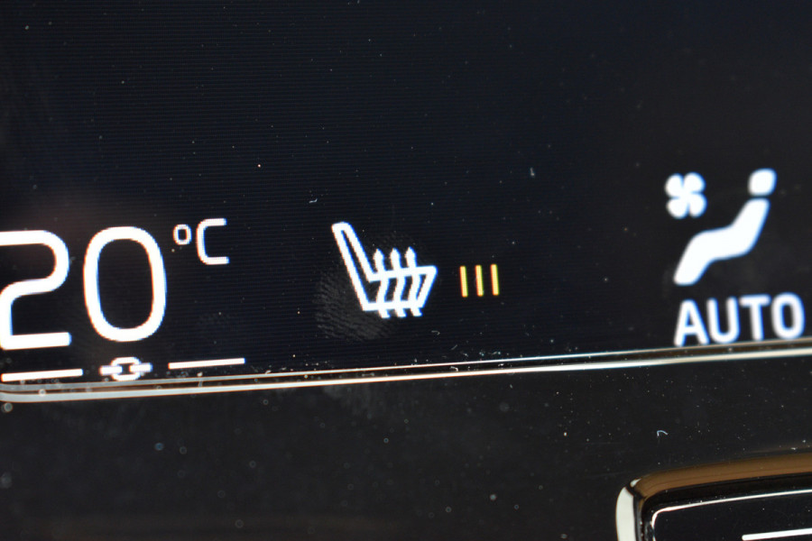 Volvo V90 T5 Automaat Momentum | Trekhaak | Blis | Keyless | Dealer onderhouden | Stoelverwarming |