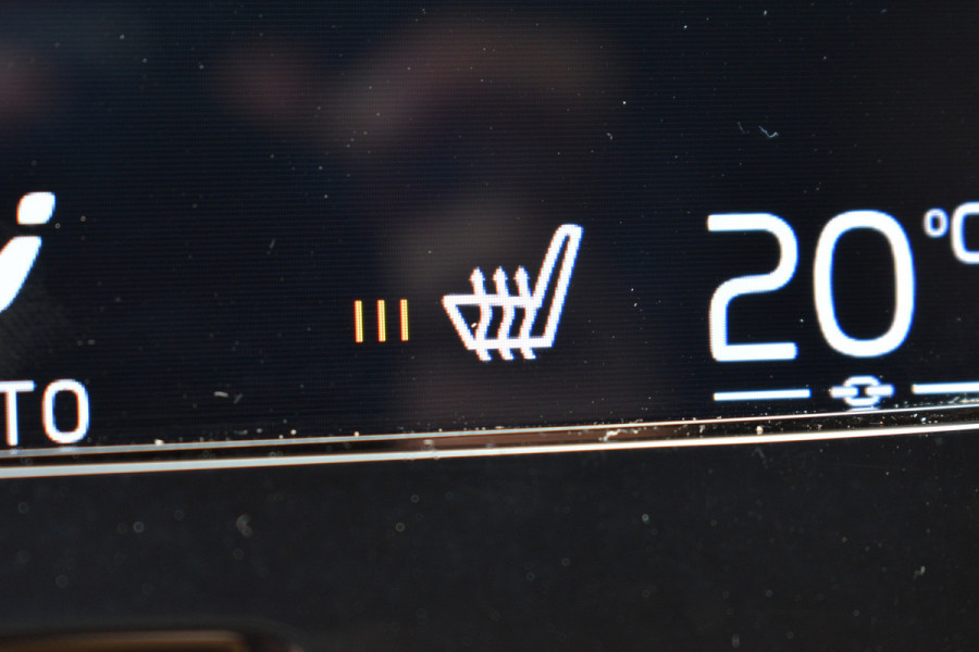 Volvo V90 T5 Automaat Momentum | Trekhaak | Blis | Keyless | Dealer onderhouden | Stoelverwarming |