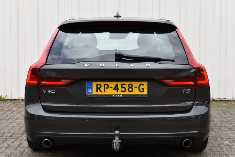 Volvo V90 T5 Automaat Momentum | Trekhaak | Blis | Keyless | Dealer onderhouden | Stoelverwarming |
