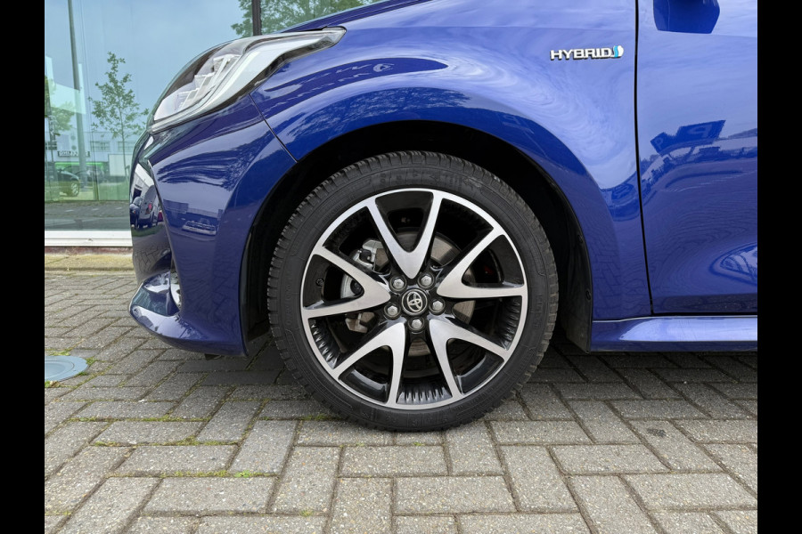 Toyota Yaris 1.5 Hybrid Executive - Automaat - Panodak - Climate - Navi - Org.NL