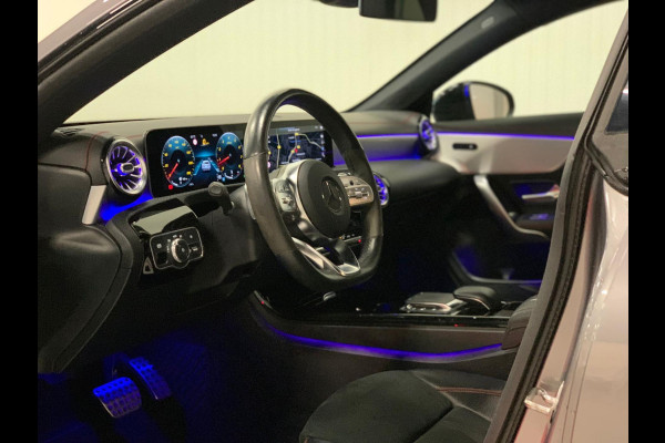 Mercedes-Benz CLA-Klasse 250 Premium Plus | CLA 45S UITGEVOERD | NIGHT | PANO | AMBIANCE