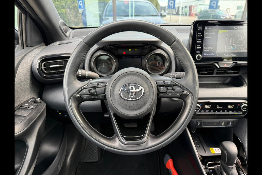 Toyota Yaris 1.5 Hybrid Executive - Automaat - Panodak - Climate - Navi - Org.NL