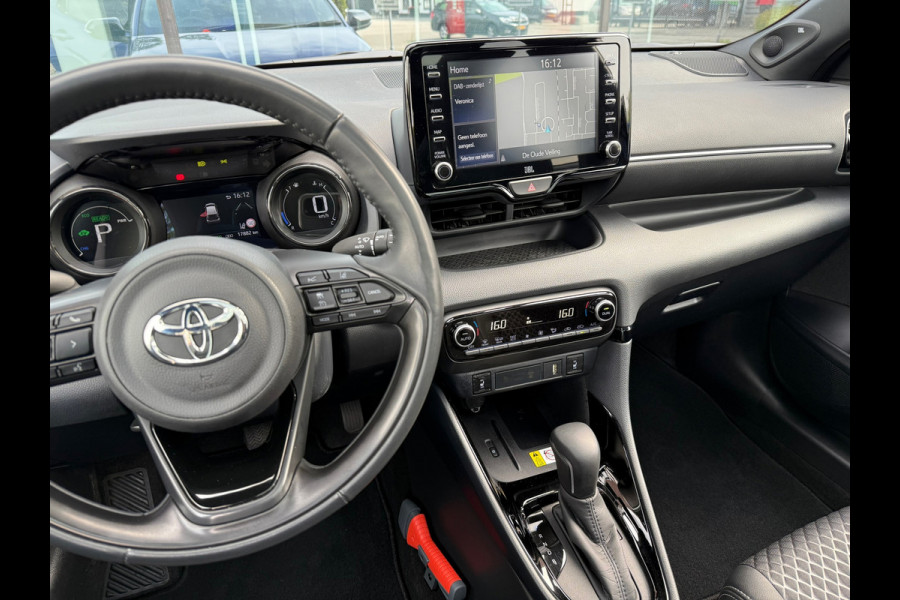 Toyota Yaris 1.5 Hybrid Executive - Automaat - Panodak - Climate - Navi - Org.NL
