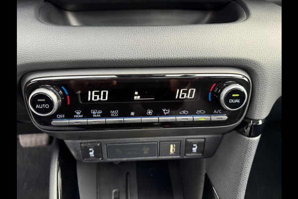 Toyota Yaris 1.5 Hybrid Executive - Automaat - Panodak - Climate - Navi - Org.NL