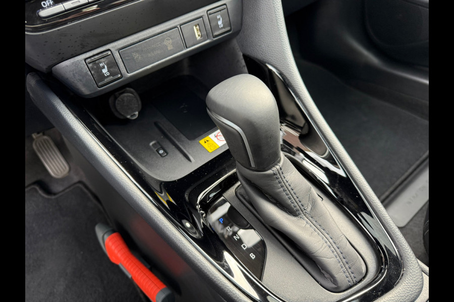 Toyota Yaris 1.5 Hybrid Executive - Automaat - Panodak - Climate - Navi - Org.NL