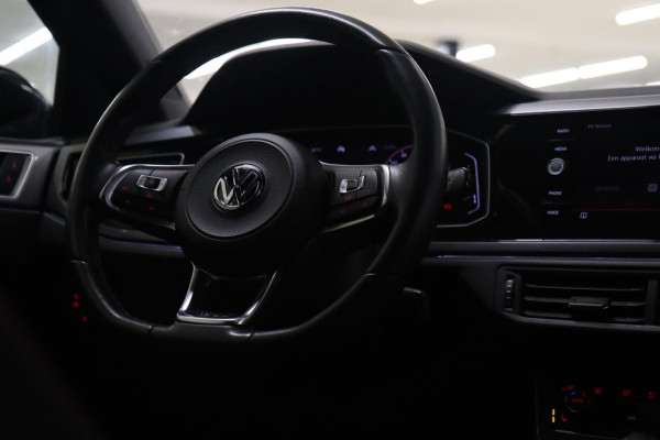 Volkswagen Polo 2.0 TSI GTI Pano/STOELV/CARPLAY/ACC/VOL