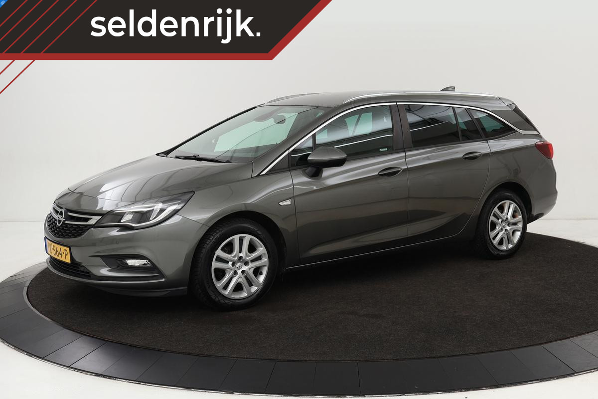 Opel Astra 1.0 Turbo Online Edition | Carplay | Climate control | Navigatie | Cruise control Opel Astra 1.0 Turbo Online Edition | Carplay | Climate control | Navigatie | Cruise control