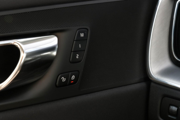 Volvo XC60 2.0 T6 - PANO - MEMORY - CAMERA