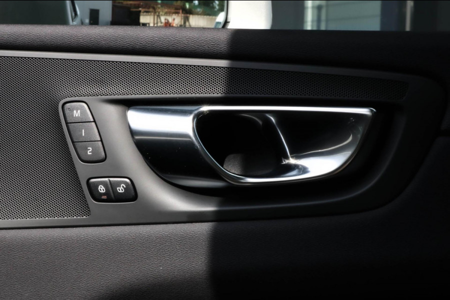 Volvo XC60 2.0 T6 - PANO - MEMORY - CAMERA