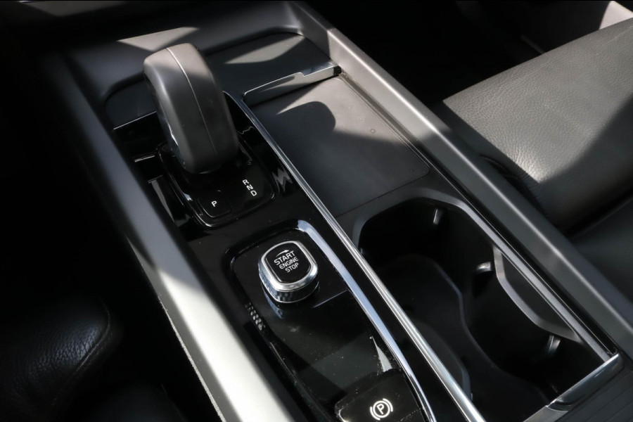 Volvo XC60 2.0 T6 - PANO - MEMORY - CAMERA