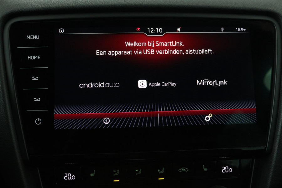Škoda Octavia 1.0 TSI Style | Panoramadak | Stoelverwarming | Adaptive cruise | Trekhaak | Carplay | Climate control | Sportstoelen