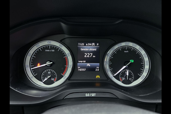 Škoda Kodiaq 1.5 TSI Business Edition | TrekH | StoelverW | Lane Ass | Achteruit CAM | Add CC |