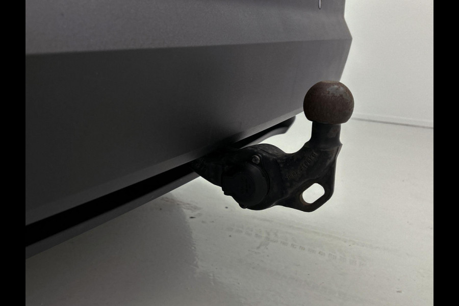 Škoda Kodiaq 1.5 TSI Business Edition | TrekH | StoelverW | Lane Ass | Achteruit CAM | Add CC |