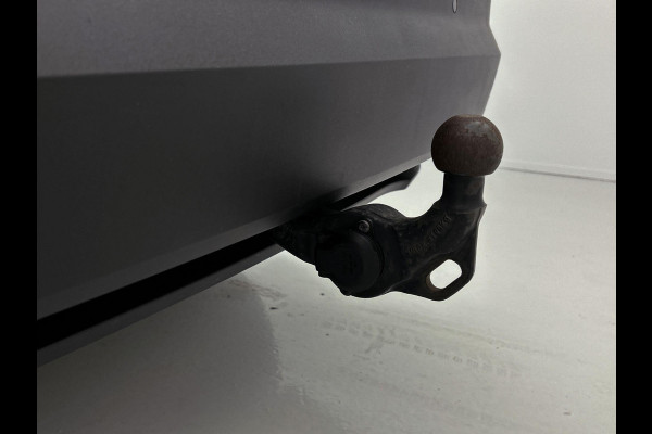 Škoda Kodiaq 1.5 TSI Business Edition | TrekH | StoelverW | Lane Ass | Achteruit CAM | Add CC |