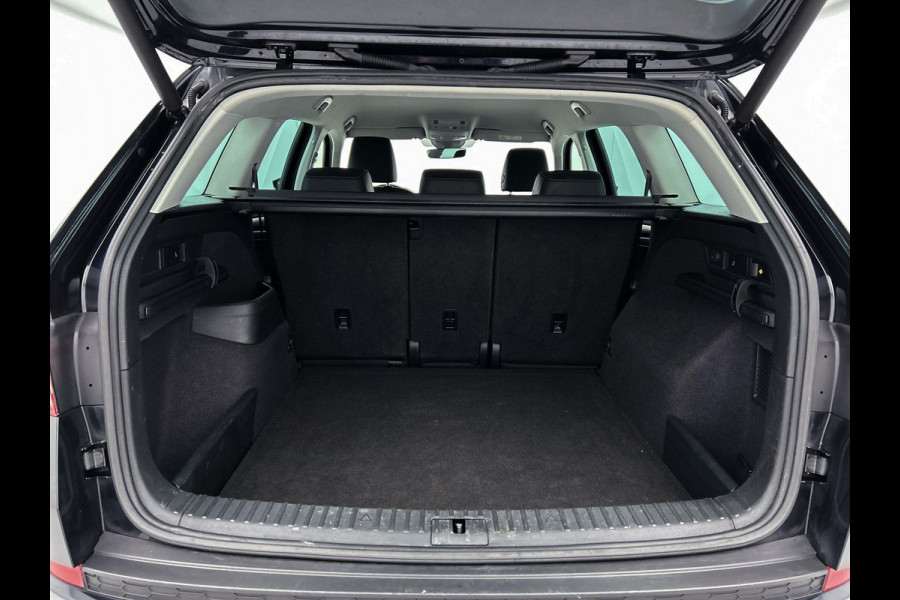 Škoda Kodiaq 1.5 TSI Business Edition | TrekH | StoelverW | Lane Ass | Achteruit CAM | Add CC |