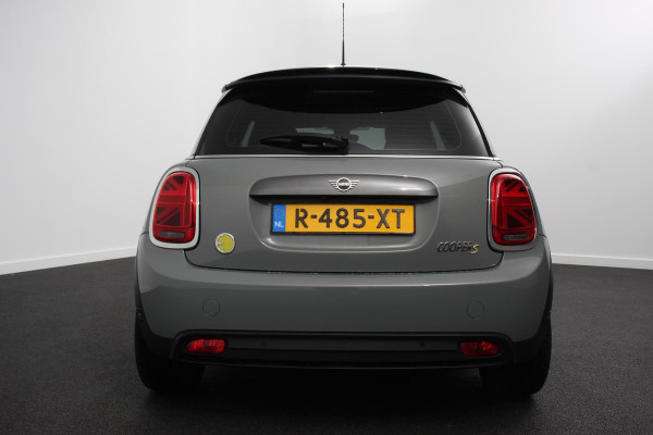 MINI Cooper Electric Charged 33 kWh Leder Climate Control Cruise Control Navigatie Camera Head up Harman Kardon