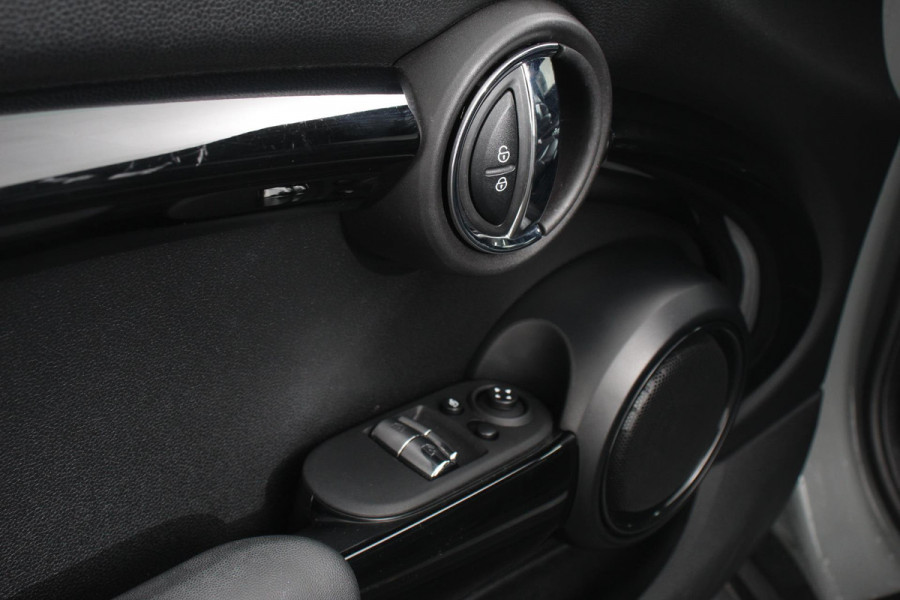 MINI Cooper Electric Charged 33 kWh Leder Climate Control Cruise Control Navigatie Camera Head up Harman Kardon