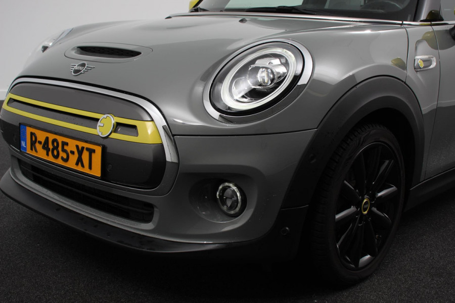 MINI Cooper Electric Charged 33 kWh Leder Climate Control Cruise Control Navigatie Camera Head up Harman Kardon