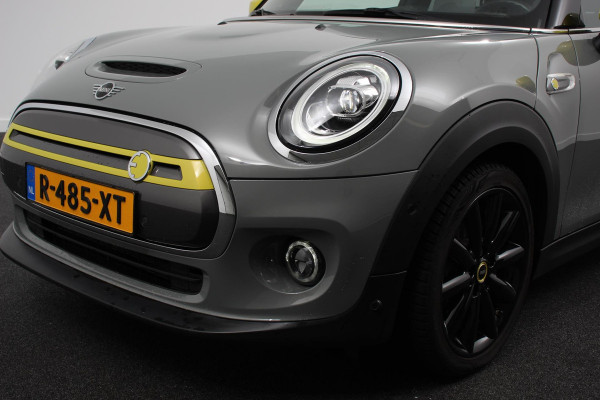 MINI Cooper Electric Charged 33 kWh Leder Climate Control Cruise Control Navigatie Camera Head up Harman Kardon
