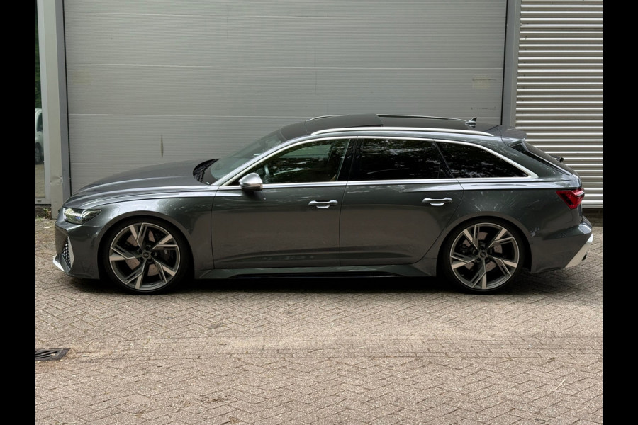 Audi A6 Avant RS6 TFSI quattro l Pano l Carbon l Luchtvering l Exclusive Leder l B&O l Camera l Matrix l 22" velgen l