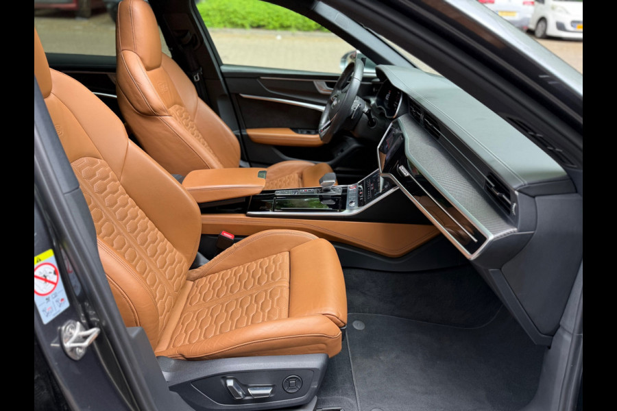 Audi A6 Avant RS6 TFSI quattro l Pano l Carbon l Luchtvering l Exclusive Leder l B&O l Camera l Matrix l 22" velgen l