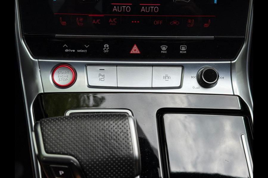 Audi A6 Avant RS6 TFSI quattro l Pano l Carbon l Luchtvering l Exclusive Leder l B&O l Camera l Matrix l 22" velgen l